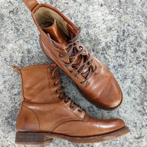 Frye Veronica Combat Lace Up Boots size 7.5
